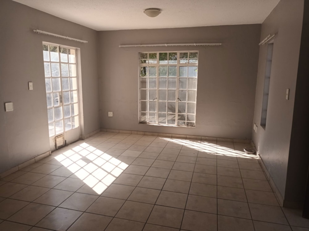 Townhouse let in Brakpan North - 1BJ1667243 Townhouse let in Brakpan North - 1BJ1667243
