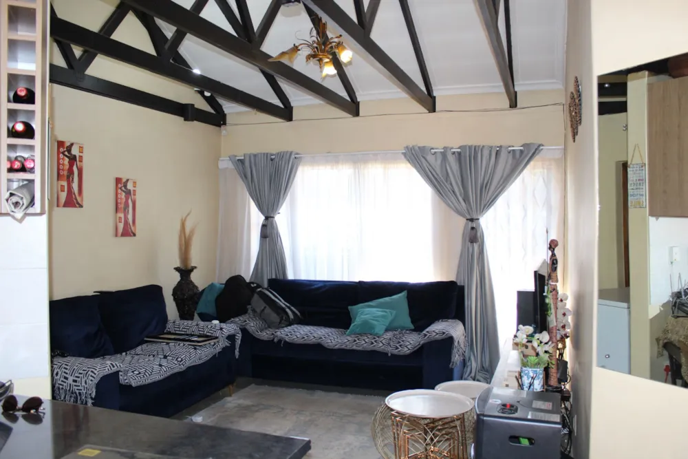 Townhouse let in Zwartkop - CNL1717843 Townhouse let in Zwartkop - CNL1717843