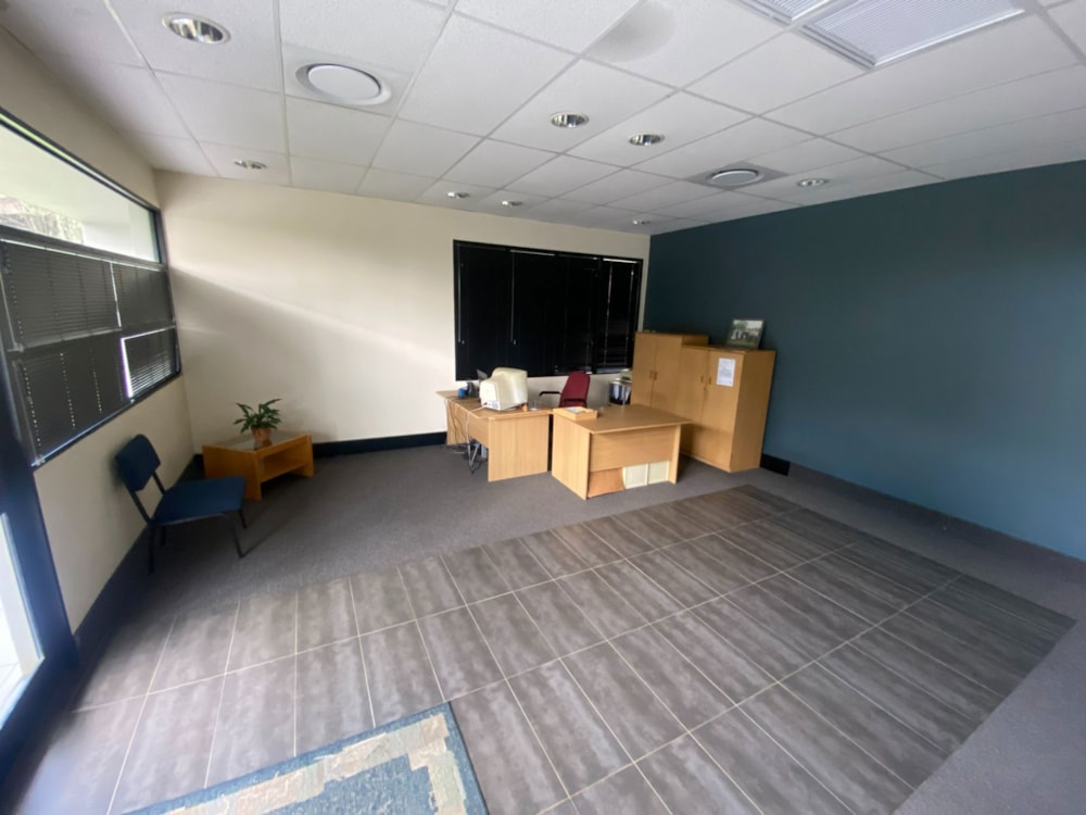 Commercial office to rent in Victoria Country Club Estate - 1PM1667397 Commercial office to rent in Victoria Country Club Estate - 1PM1667397
