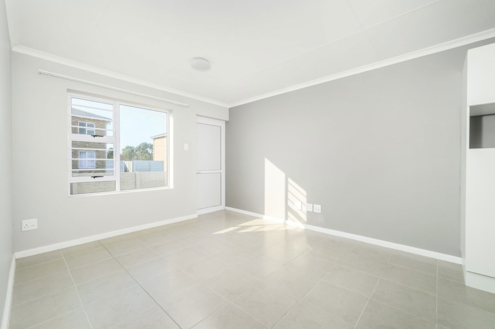 Townhouse for sale in Fairview, Port Elizabeth, Gqeberha - 1PLZ1667570