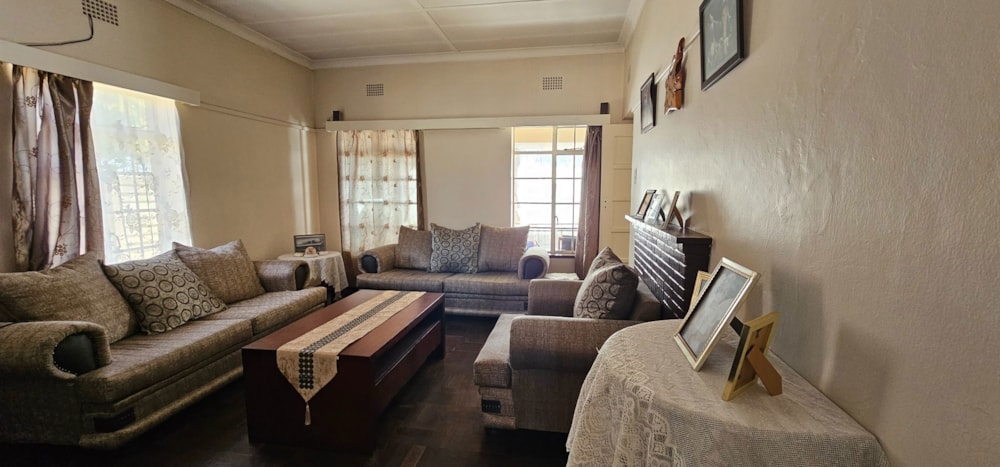 House for sale in Duncanville - 1VT1667664