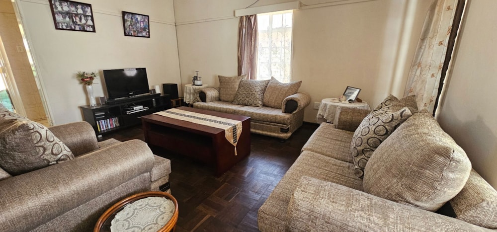 House for sale in Duncanville - 1VT1667664