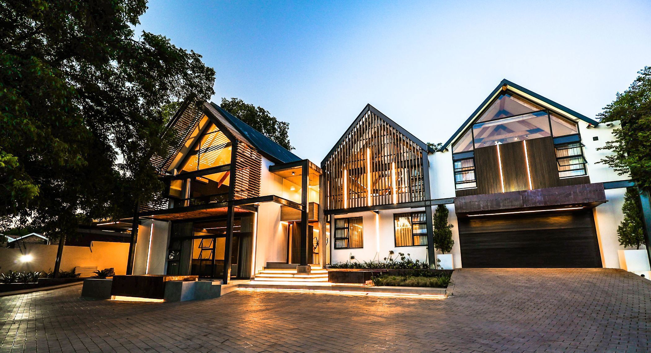 Guesthouse for sale in Faerie Glen - PT1667888