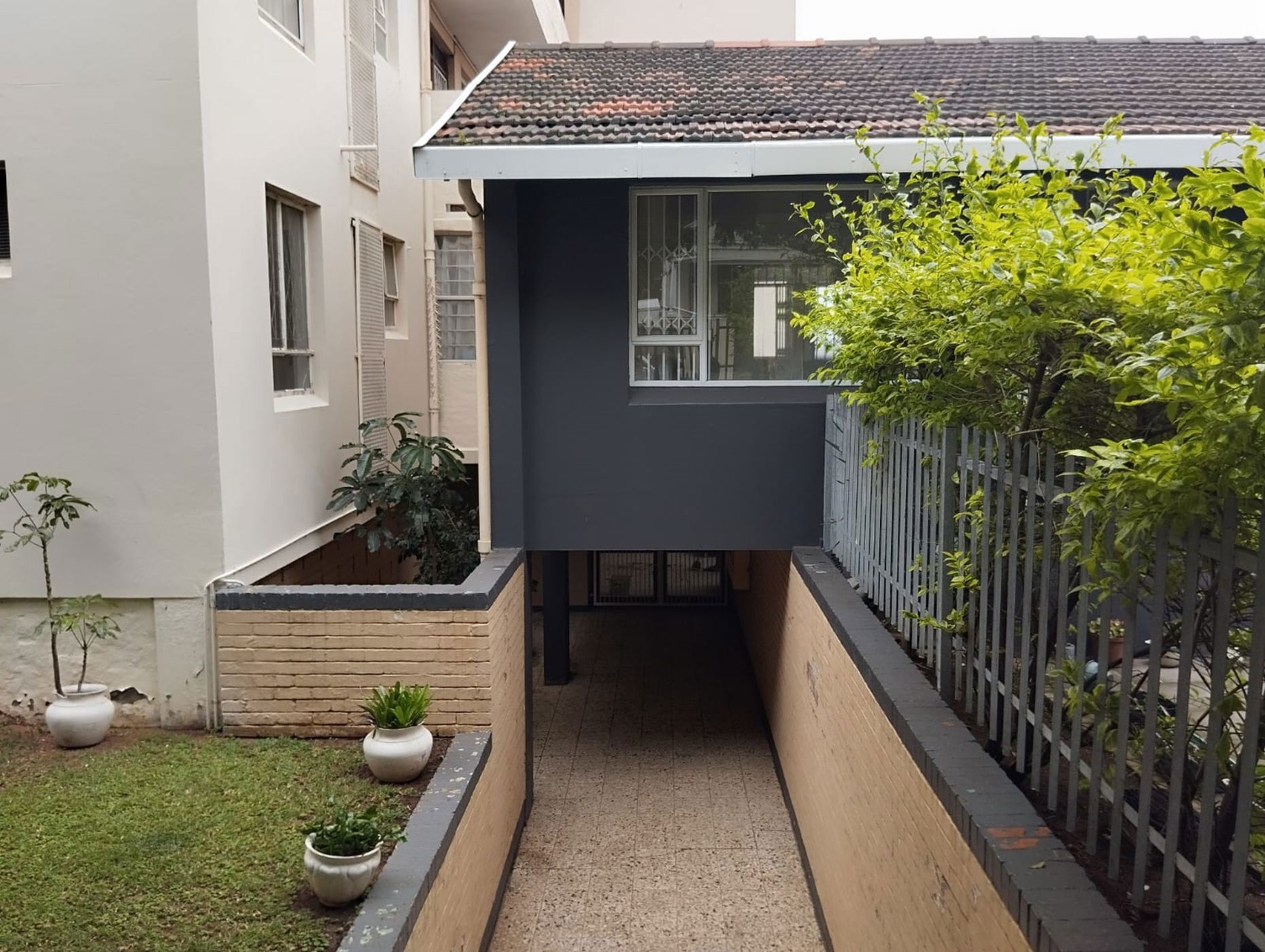 Apartment to rent in Morningside, Durban - 1DA1667834