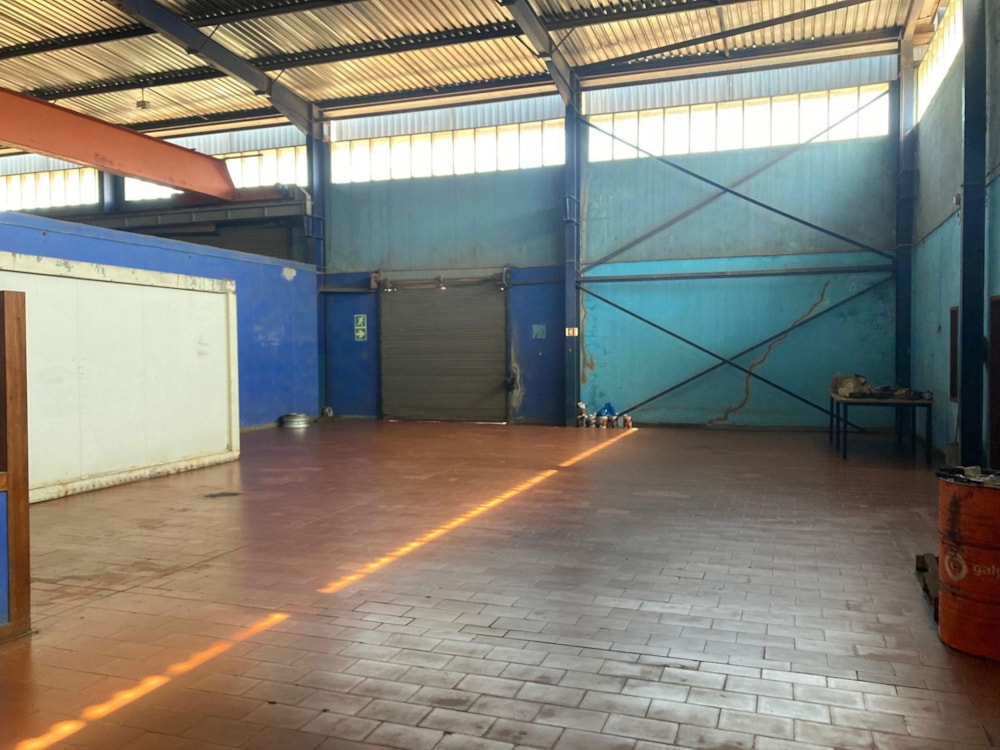 Commercial industrial property to rent in Matola, Mozambique - 3MQ1667986 Commercial industrial property to rent in Matola, Mozambique - 3MQ1667986