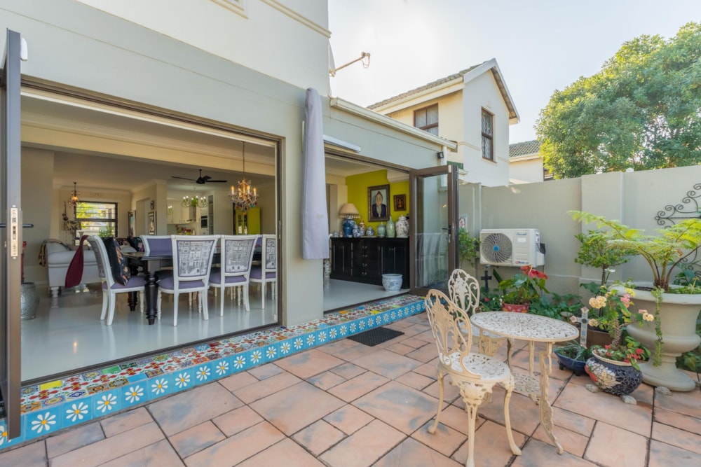 Townhouse sold in uMhlanga Rocks - 1ND1665882 Townhouse sold in uMhlanga Rocks - 1ND1665882