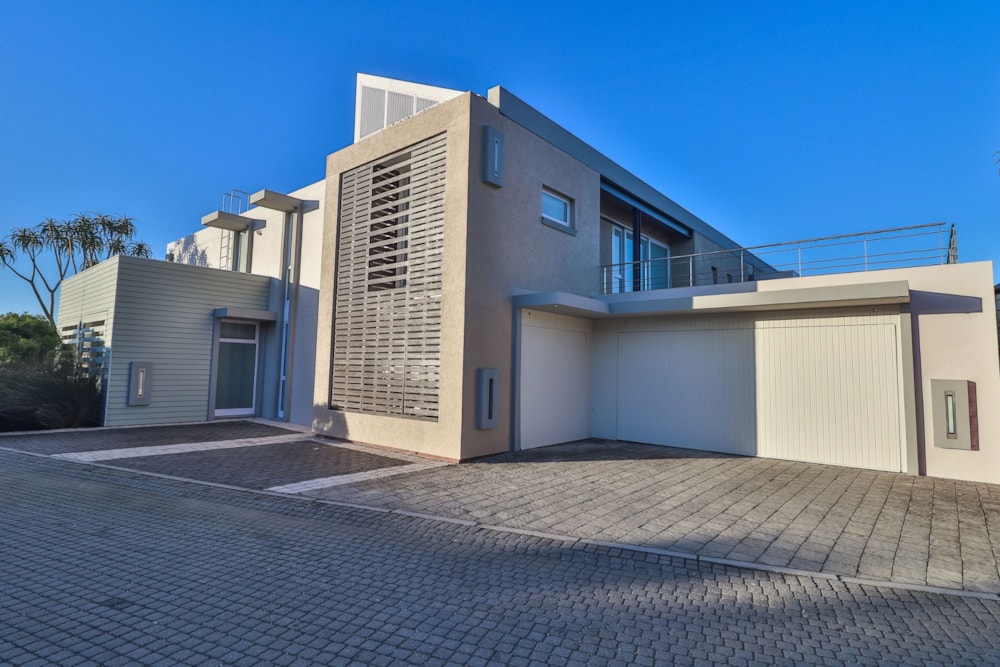 Golf estate house for sale in Walmer - 1PLZ1640032 Golf estate house for sale in Walmer - 1PLZ1640032