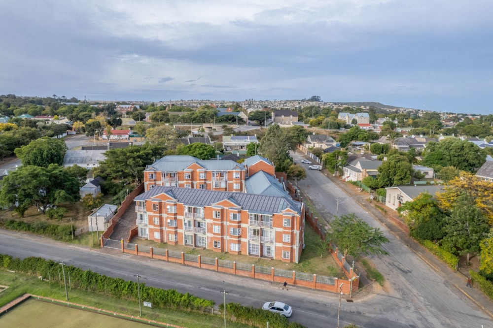 Apartment for sale in Grahamstown Central (Makhanda Central)  - 1GC1667874 Apartment for sale in Grahamstown Central (Makhanda Central)  - 1GC1667874