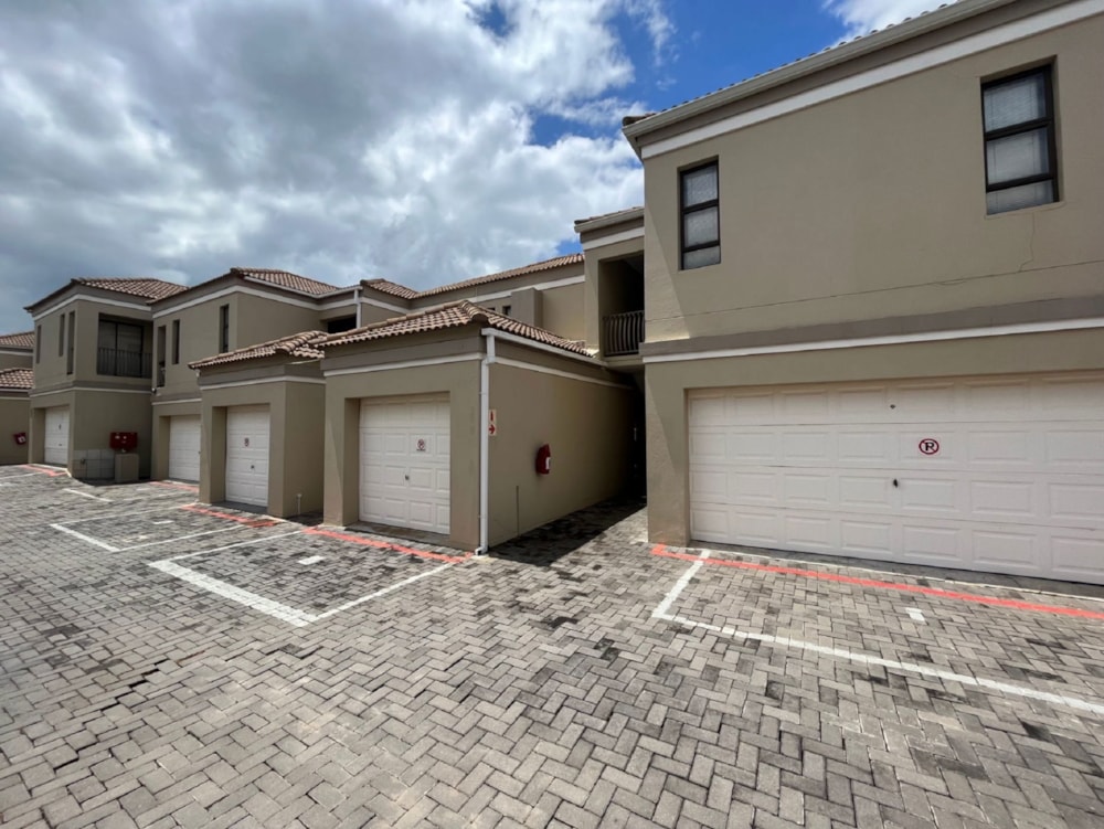 Apartment sold in Wave Crest - 1JF1666203 Apartment sold in Wave Crest - 1JF1666203