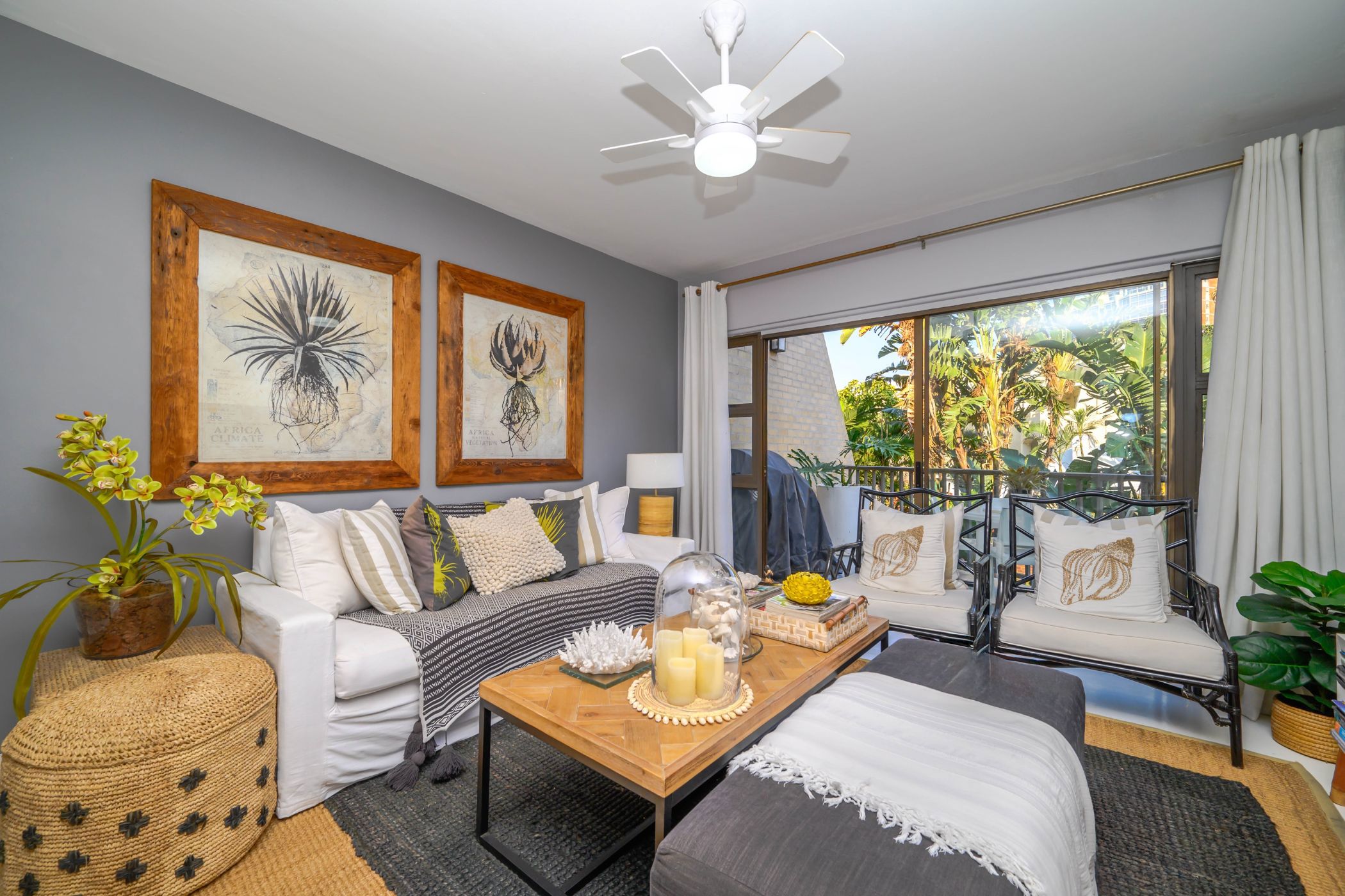 Townhouse for sale in uMhlanga Rocks - 1ND1709036