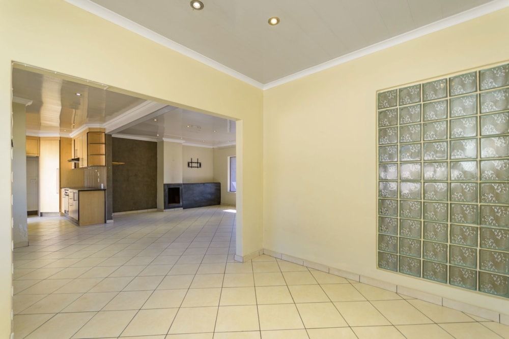 House for sale in Birch Acres - KTP1664683 House for sale in Birch Acres - KTP1664683