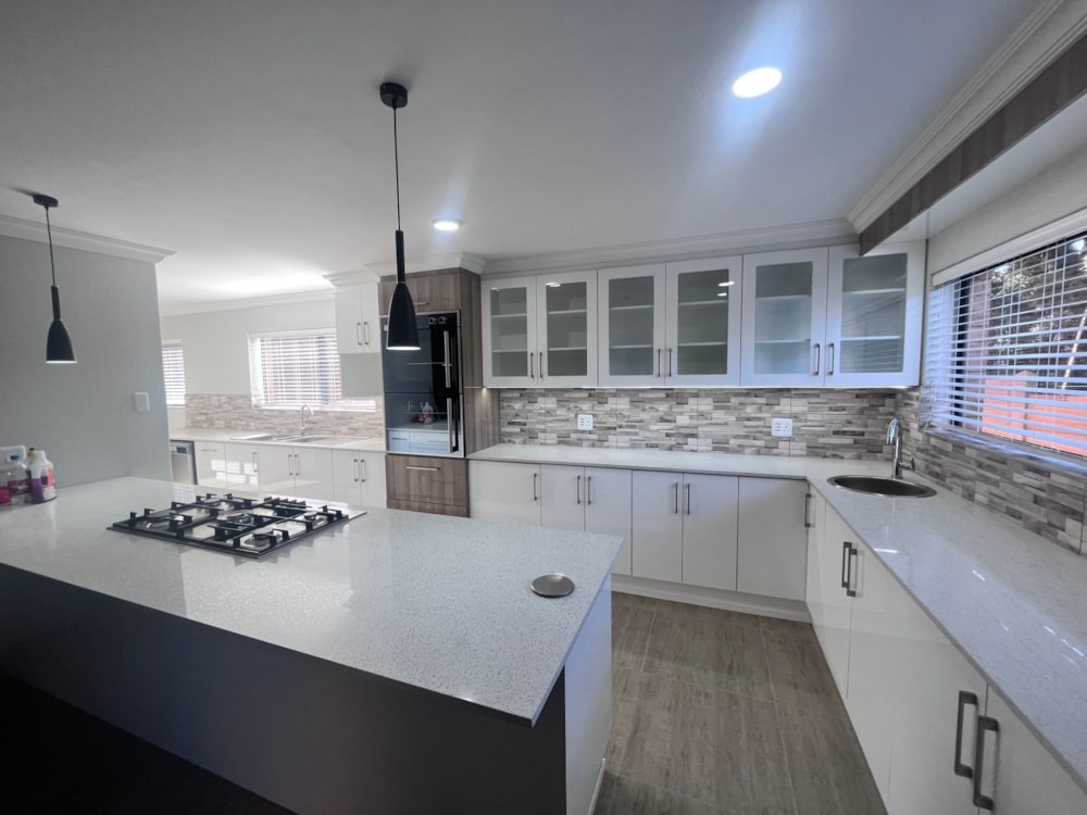 House for sale in Wave Crest - 1JF1671111