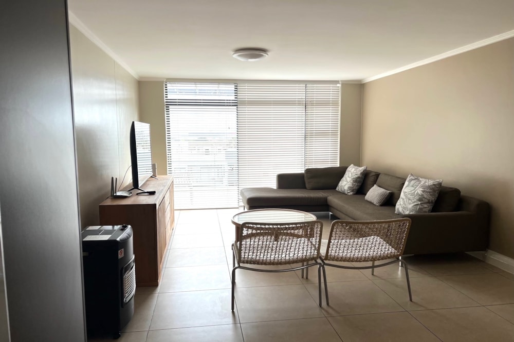 Apartment let in Century City - 1TV1693752