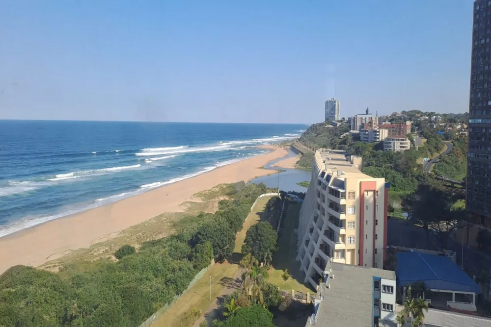 Apartment for sale in Amanzimtoti - 1WB1665996 Apartment for sale in Amanzimtoti - 1WB1665996