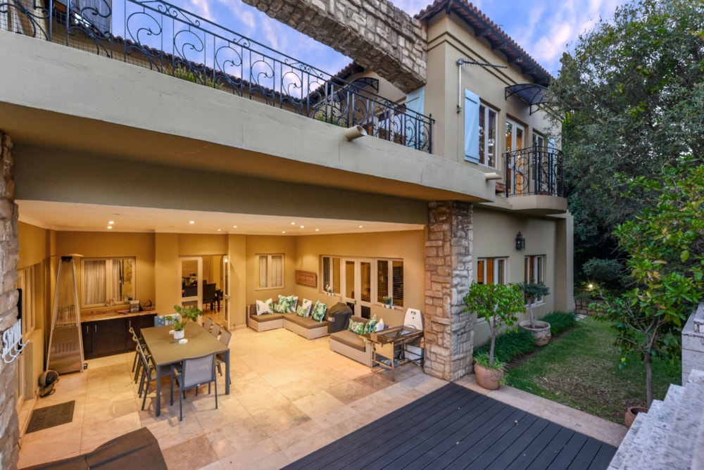 Double-storey house sold in Dainfern Golf Estate - FW1664927 Double-storey house sold in Dainfern Golf Estate - FW1664927