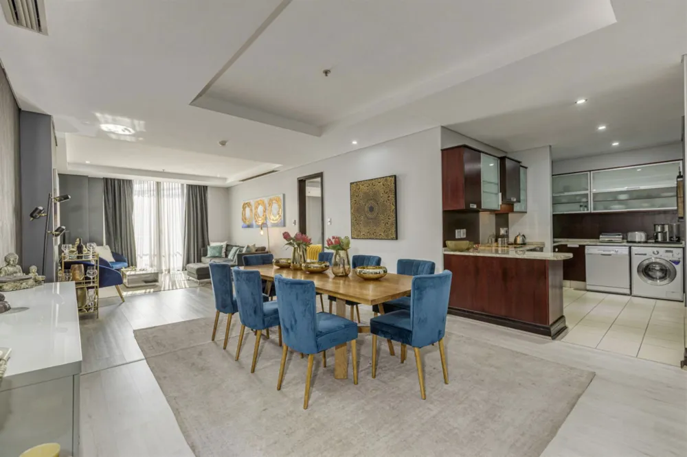 Apartment sold in Sandown, Sandton - HP1716223