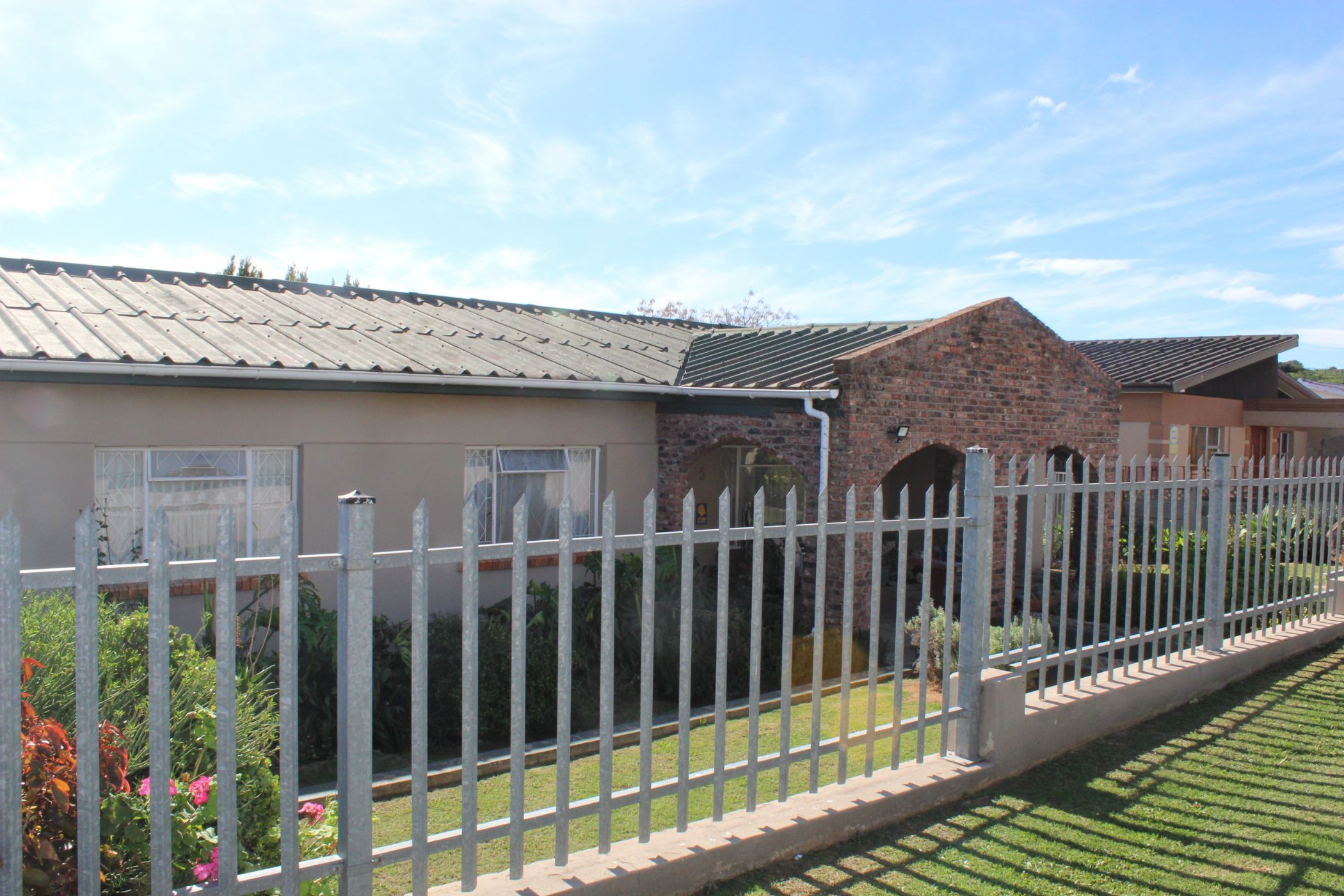 House for sale in Van Riebeeck Hoogte - 1UK1751542