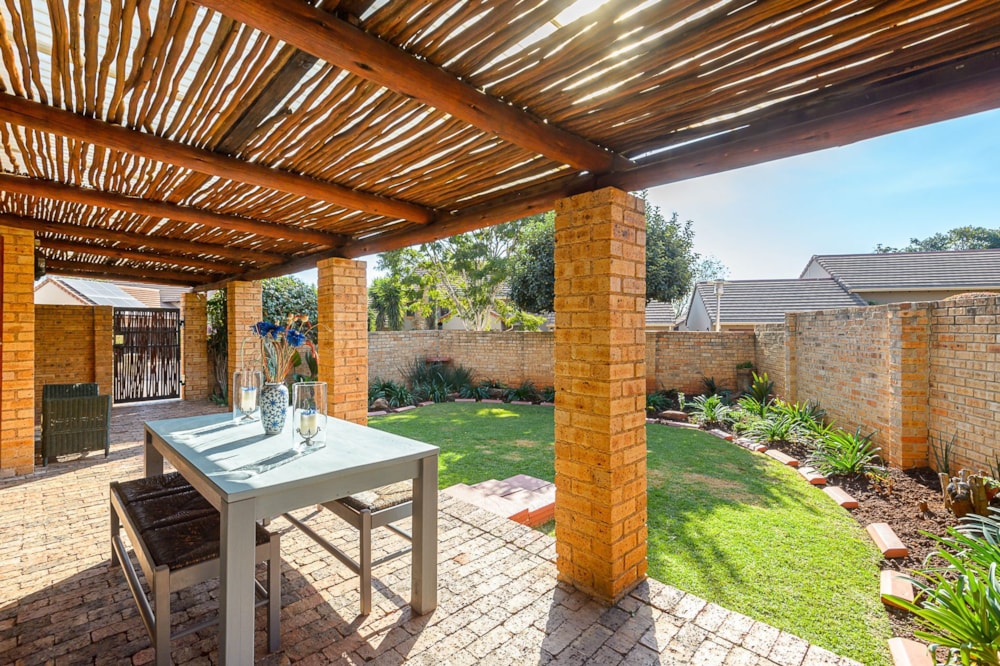 House for sale in Ruimsig - RAN1666334 House for sale in Ruimsig - RAN1666334