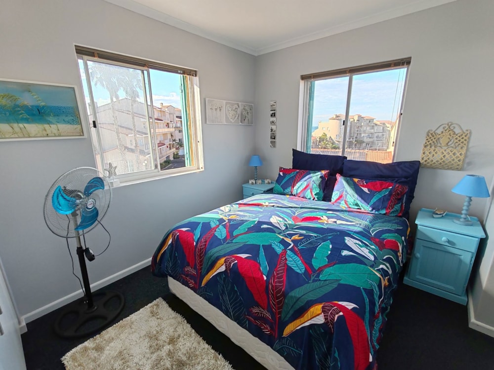 Apartment to rent in Port St Francis - 1SA1738195