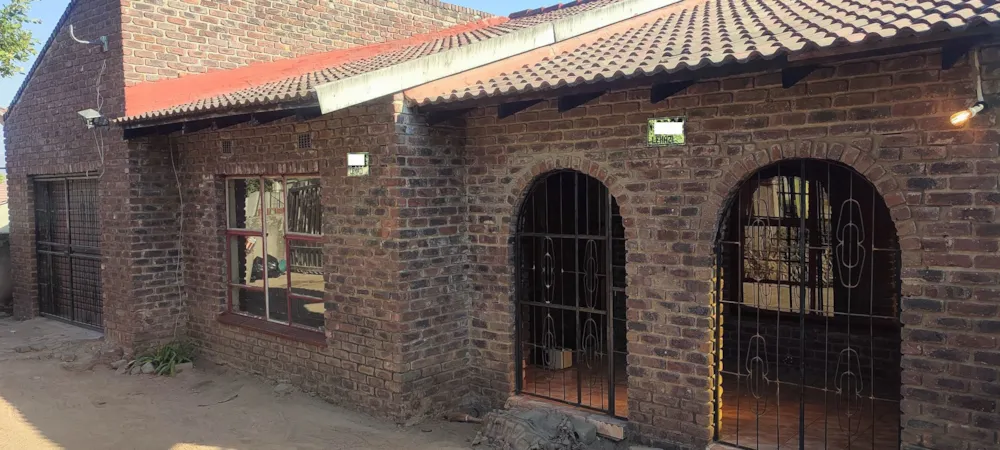 House for sale in Kanyamazane - 1NS1664915 House for sale in Kanyamazane - 1NS1664915