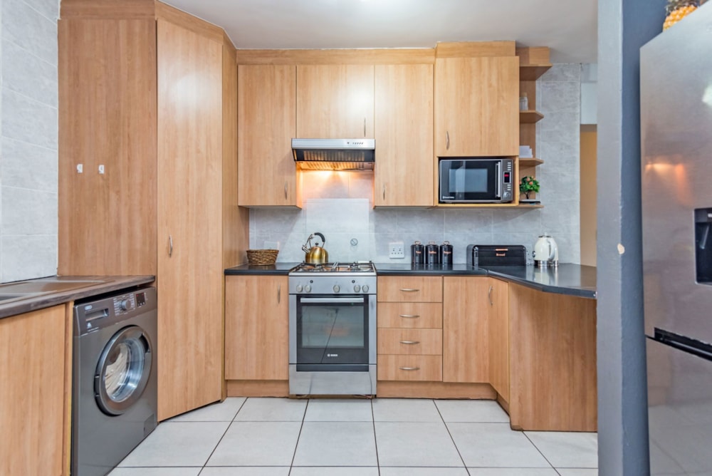 Townhouse for sale in Sugar Bush Estate - 1KR1714487 Townhouse for sale in Sugar Bush Estate - 1KR1714487