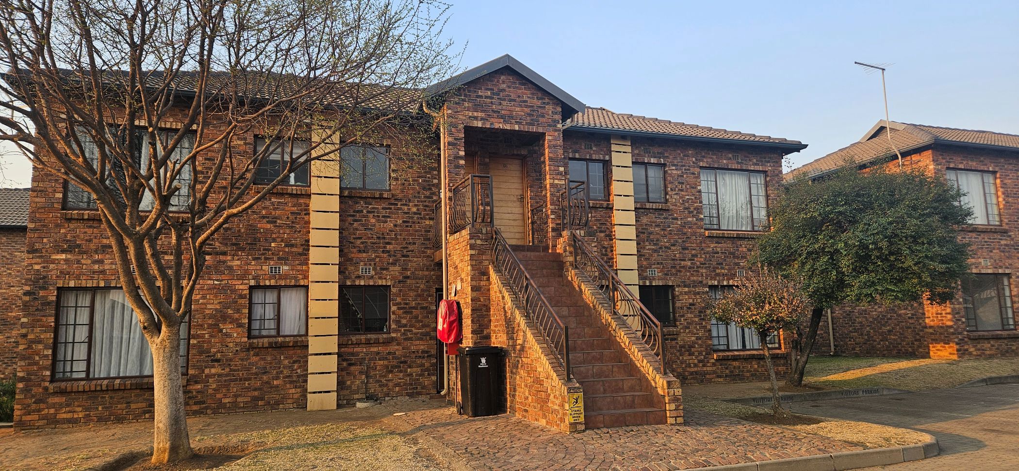 Townhouse for sale in Sonneveld - 1BJ1670473