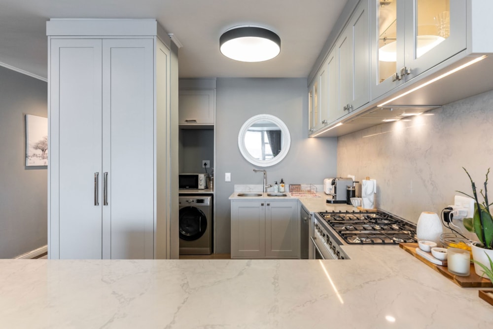 Apartment sold in Mouille Point - AS1668158