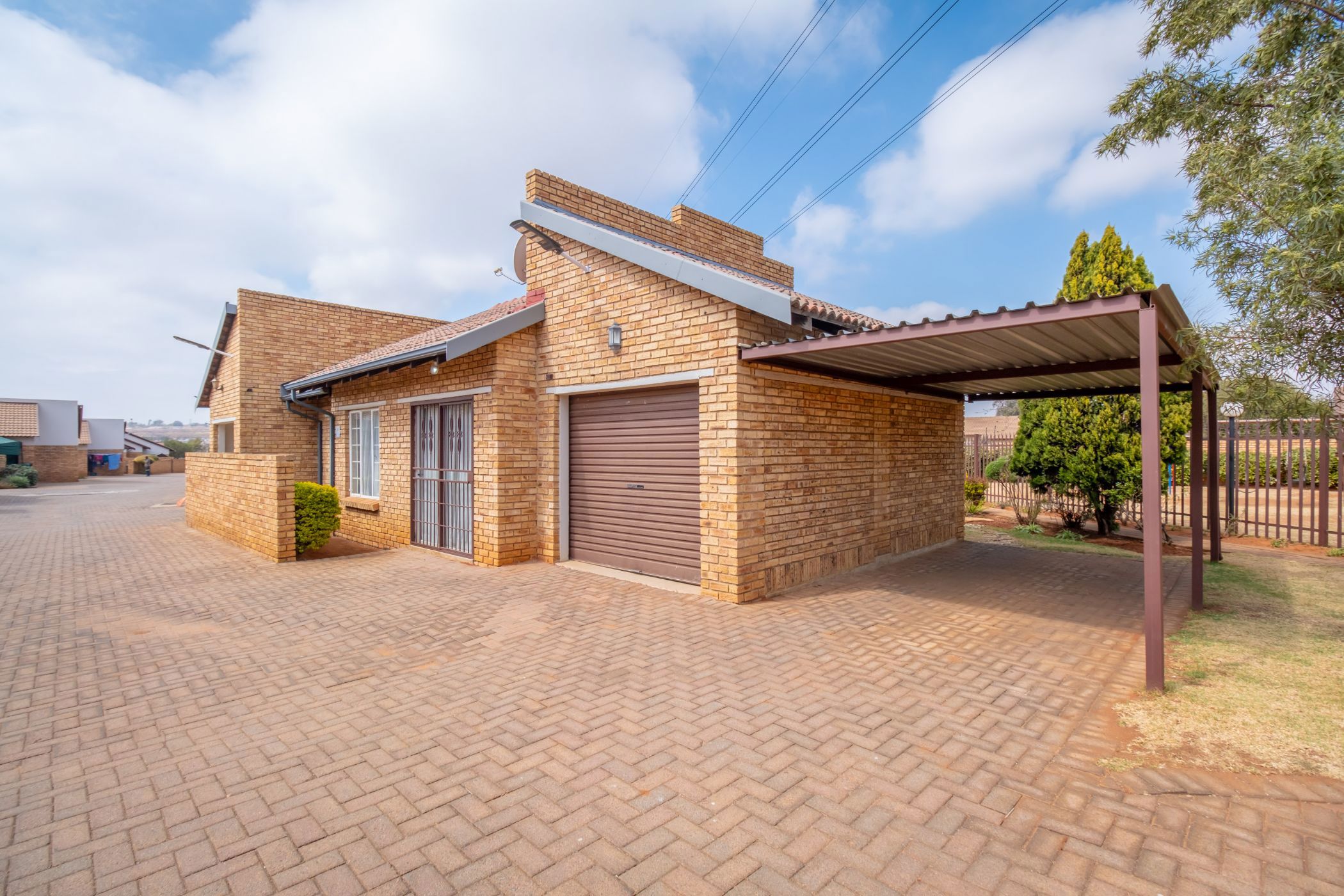 Cluster for sale in Witpoortjie - RAN1696811