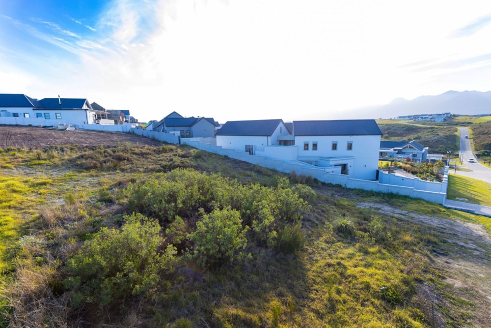 Vacant land sold in Kingswood Golf Estate - GEO1682844 Vacant land sold in Kingswood Golf Estate - GEO1682844