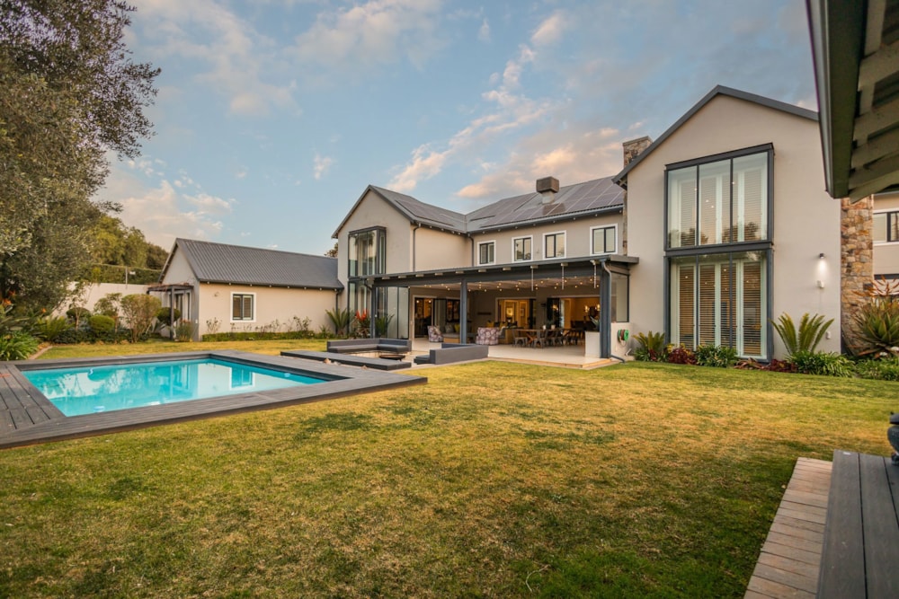 Multi-storey house for sale in Bedfordview - BED1667674 Multi-storey house for sale in Bedfordview - BED1667674