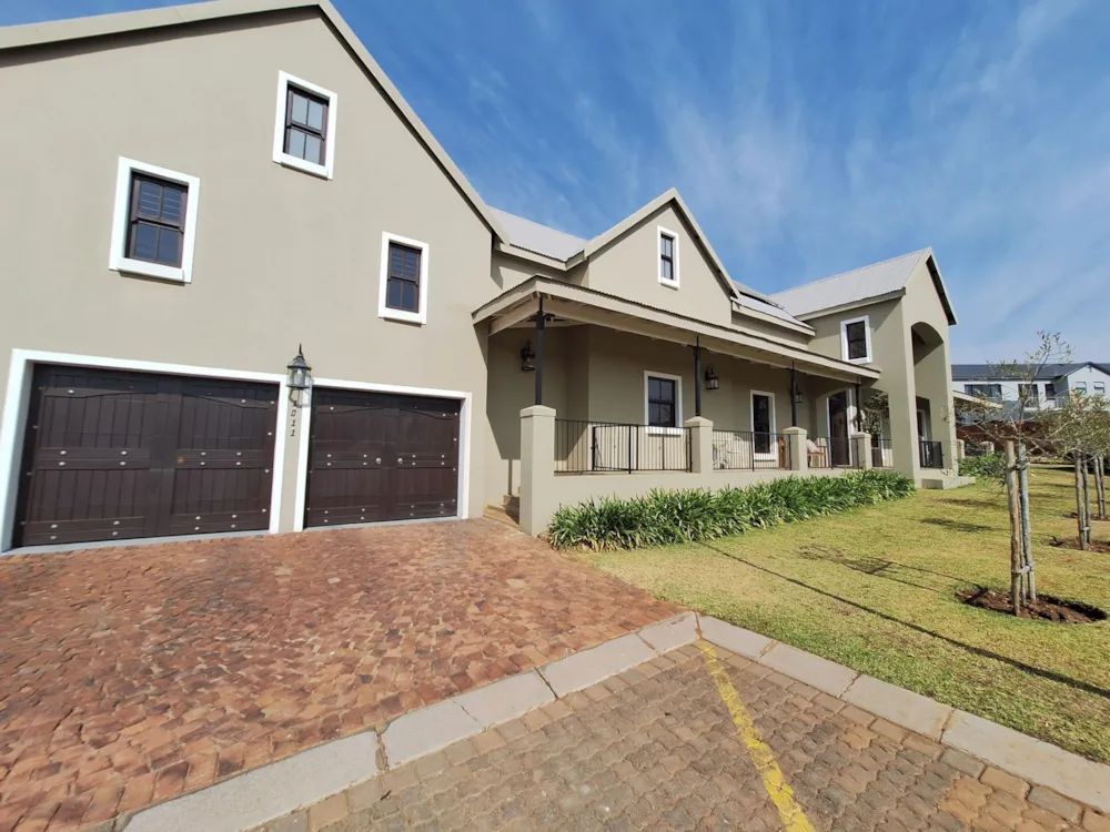 Double-storey house let in Heritage Hill Estates - CNL1628320 Double-storey house let in Heritage Hill Estates - CNL1628320