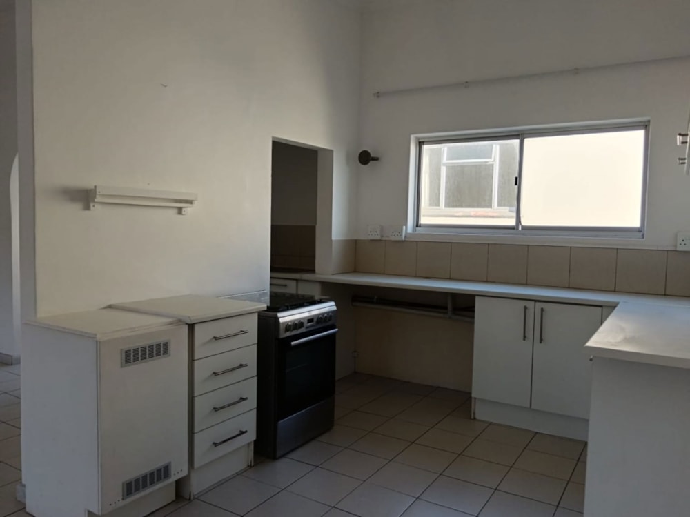Apartment to rent in Summerstrand - 1PLZ1748708 Apartment to rent in Summerstrand - 1PLZ1748708
