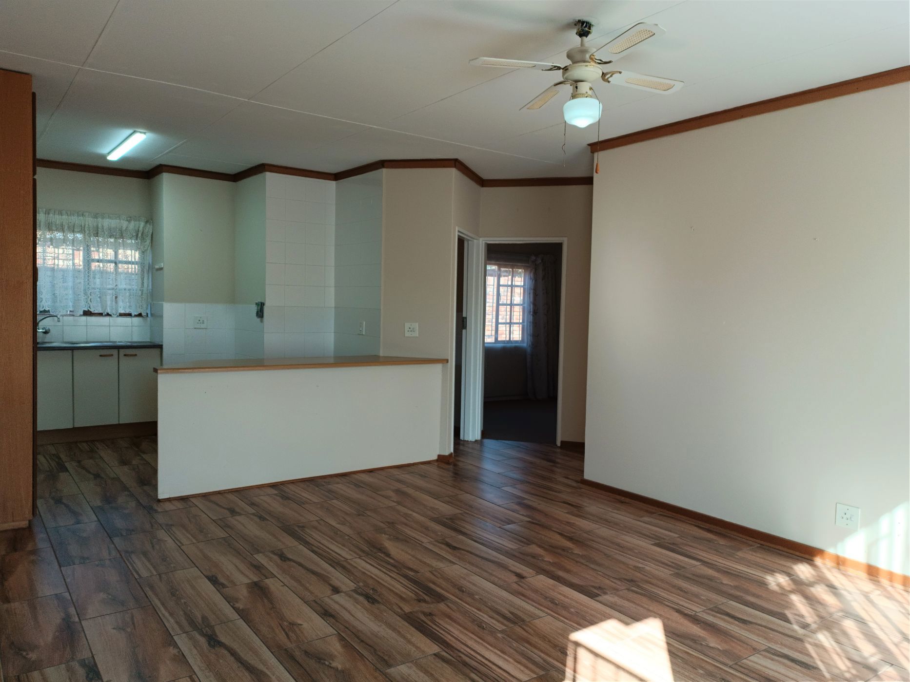 Townhouse to rent in Hospitaalpark - 1BX1718945