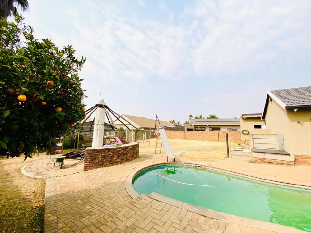 House for sale in Ravenswood - BOK1735438