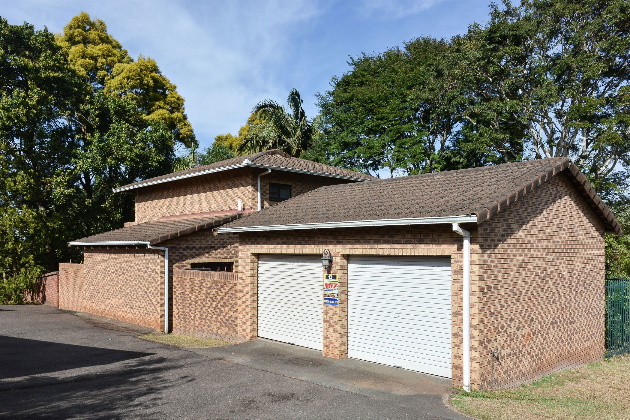 Townhouse for sale in Chase Valley Heights - 1PM1698565