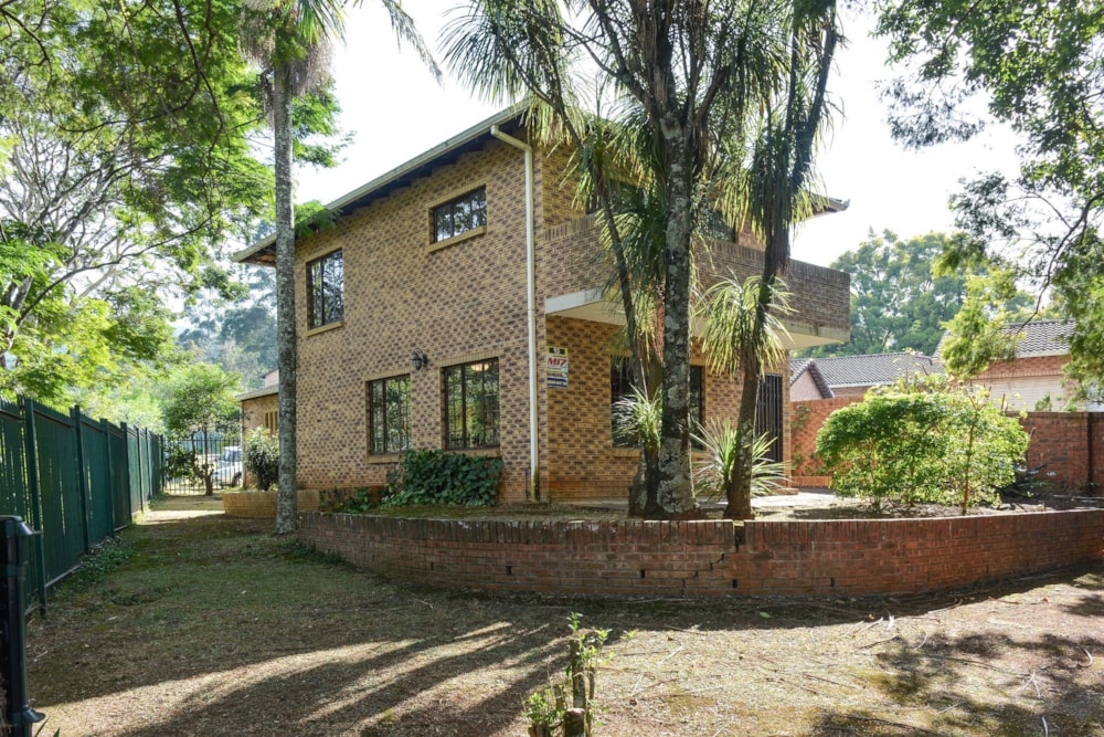 Townhouse for sale in Chase Valley Heights - 1PM1698565