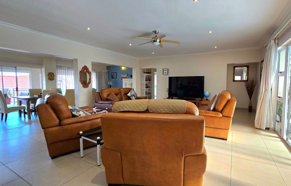 Security estate home for sale in Shelly Beach - 1PSH1671578 Security estate home for sale in Shelly Beach - 1PSH1671578