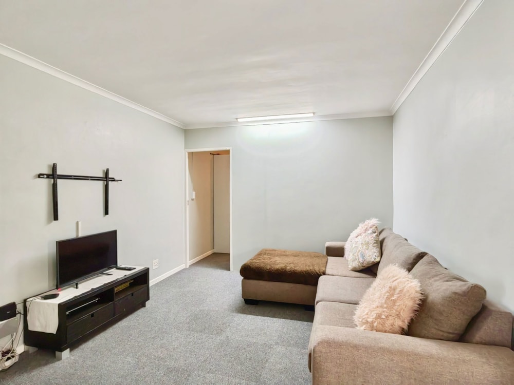 Apartment to rent in Bothasig - 1PLA1750014 Apartment to rent in Bothasig - 1PLA1750014
