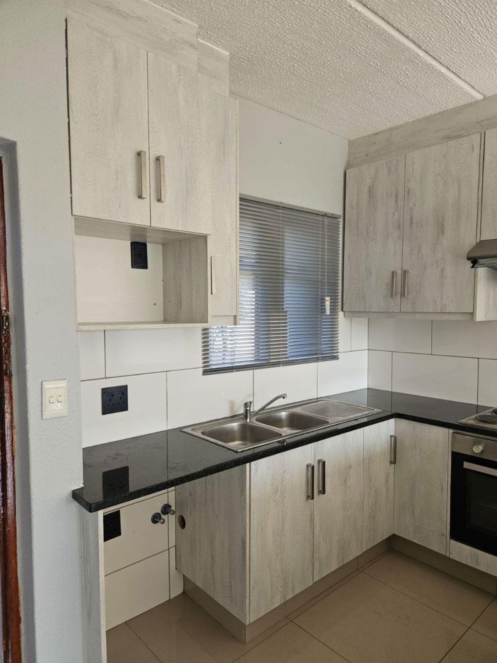 Townhouse sold in Norkem Park - KTP1668127 Townhouse sold in Norkem Park - KTP1668127