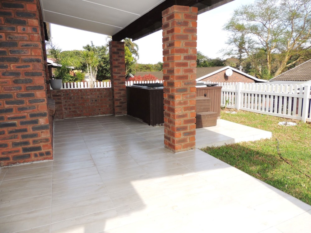 Townhouse for sale in Amanzimtoti - 1WB1669681 Townhouse for sale in Amanzimtoti - 1WB1669681