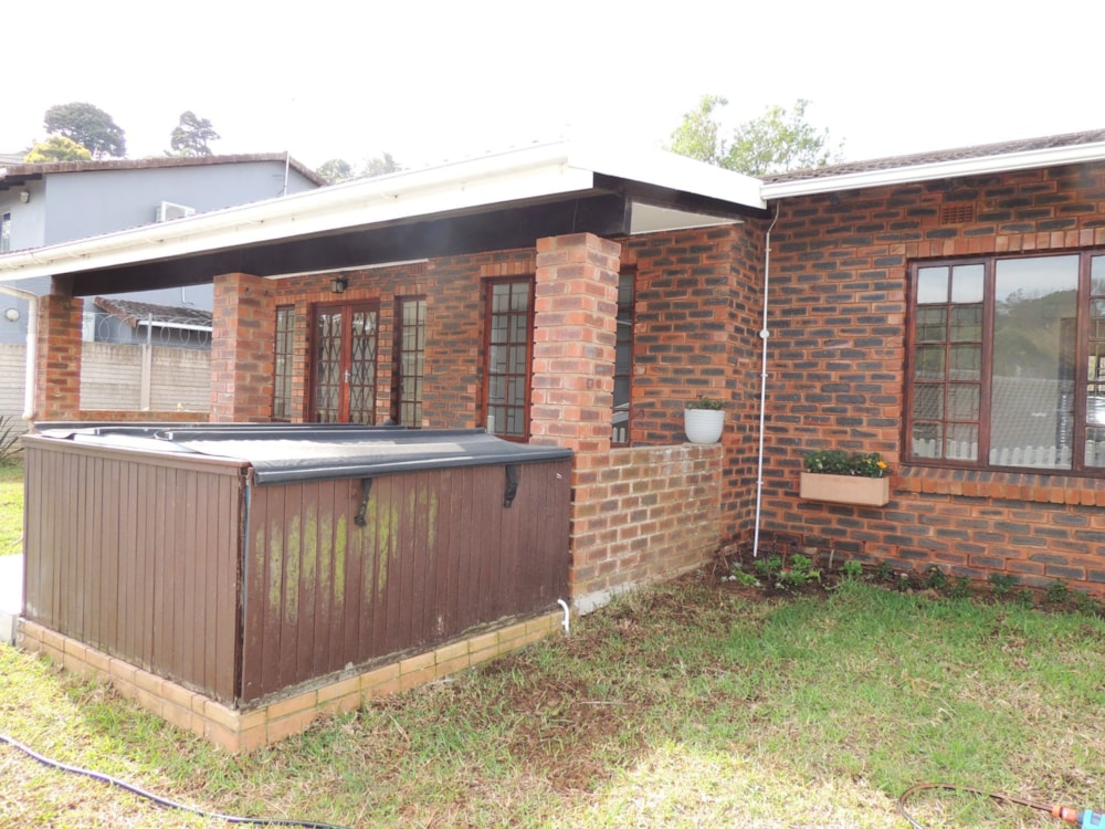 Townhouse for sale in Amanzimtoti - 1WB1669681 Townhouse for sale in Amanzimtoti - 1WB1669681