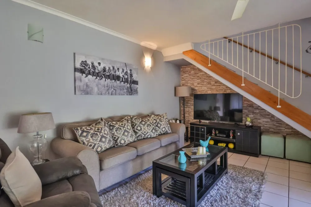 Townhouse let in Amanzimtoti - 1WB1738137 Townhouse let in Amanzimtoti - 1WB1738137