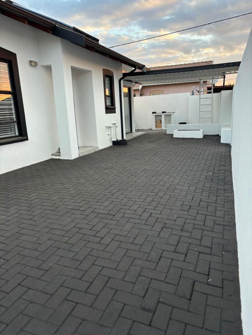 House for sale in Raceway Park - 1BX1670801