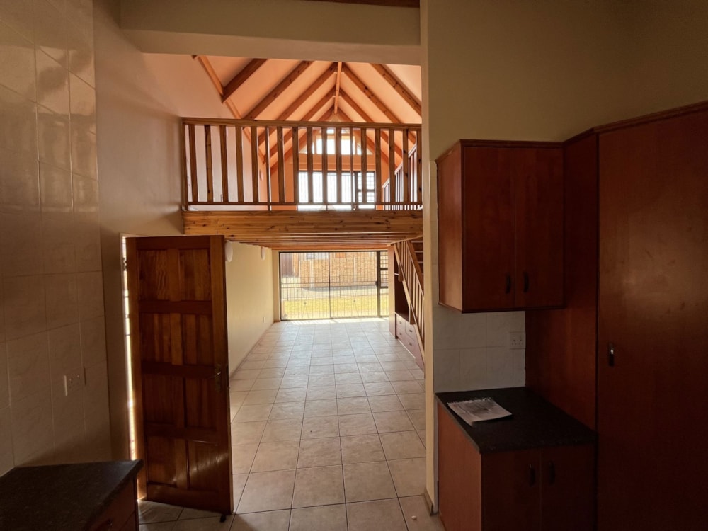 Townhouse for sale in Langenhovenpark - 1BX1709974 Townhouse for sale in Langenhovenpark - 1BX1709974