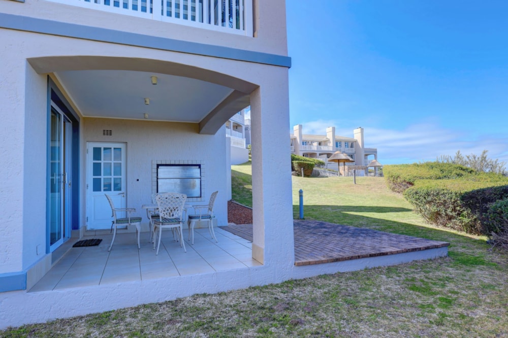 Apartment for sale in Pinnacle Point Golf Estate - 1MB1671725