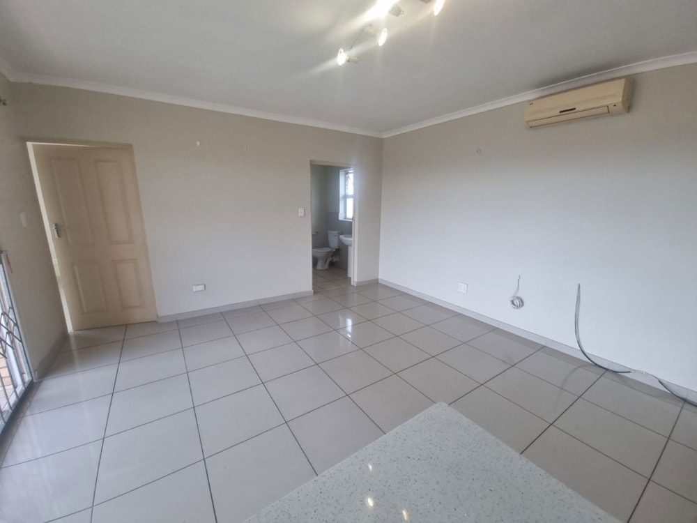 Garden cottage let in Somerset Park, uMhlanga - 1ND1708817 Garden cottage let in Somerset Park, uMhlanga - 1ND1708817