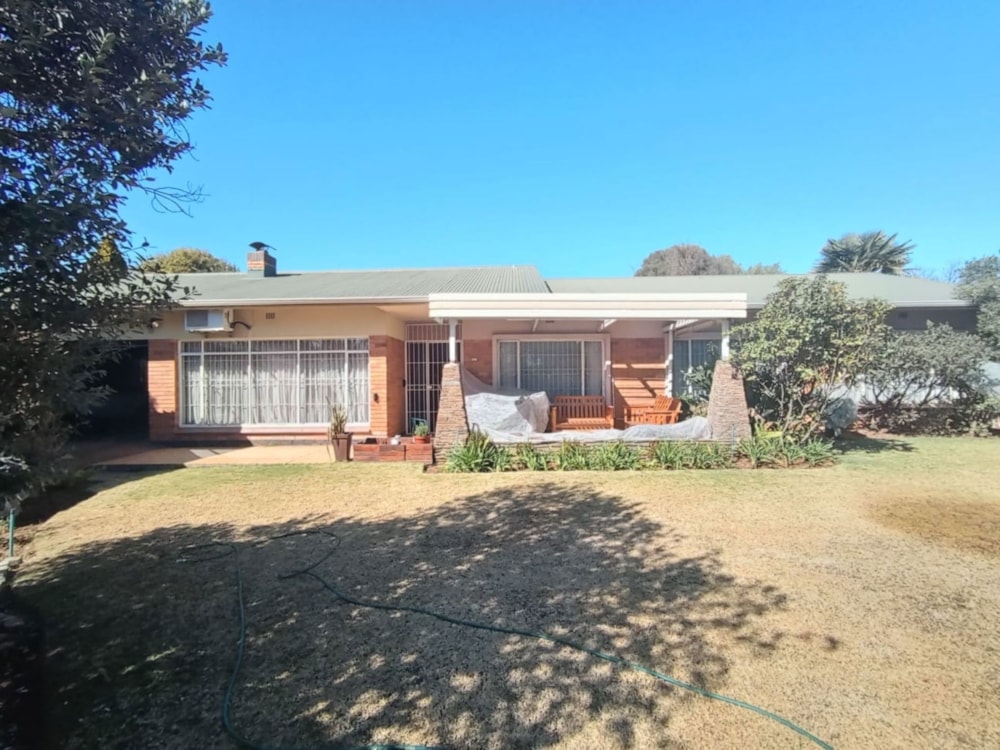 House for sale in Universitas - 1BX1671380