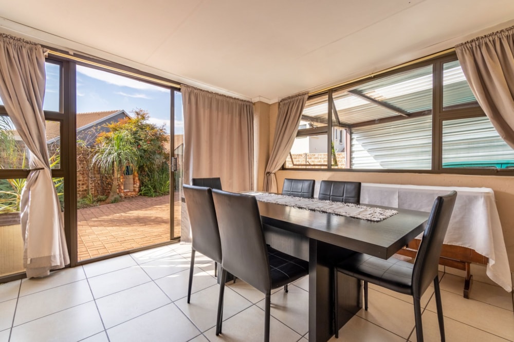 House sold in Glen Marais - KTP1667887 House sold in Glen Marais - KTP1667887