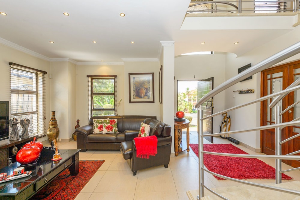 Security estate home sold in Aspen Hills Nature Reserve - 1GV1670810 Security estate home sold in Aspen Hills Nature Reserve - 1GV1670810