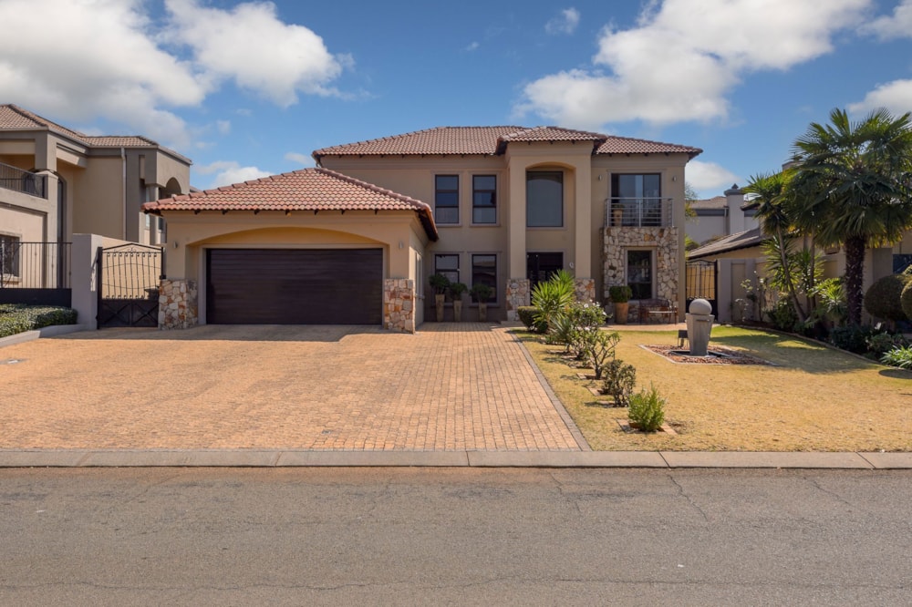 Security estate home sold in Aspen Hills Nature Reserve - 1GV1670810 Security estate home sold in Aspen Hills Nature Reserve - 1GV1670810